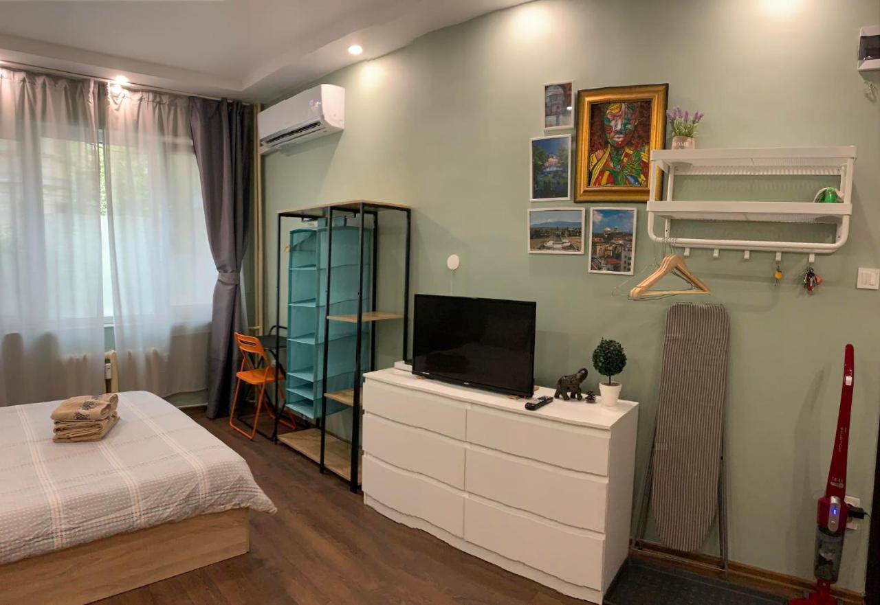 Exceptional Refurnished Studio Top Location Sofia Luaran gambar